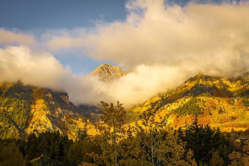 Log Cabin On The Stream Sundance, Utah ภายนอก รูปภาพ
